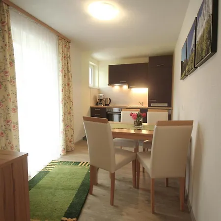 アパート Apartmenthaus Dornroeschen