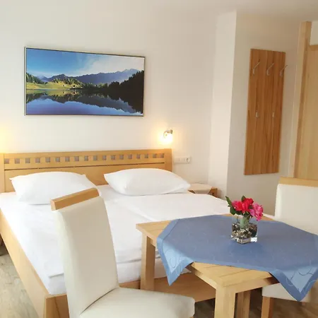 Apartmenthaus Dornroeschen アパート *