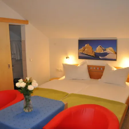 Apartmenthaus Dornroeschen