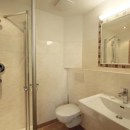 Apartmenthaus Dornroeschen アパート *